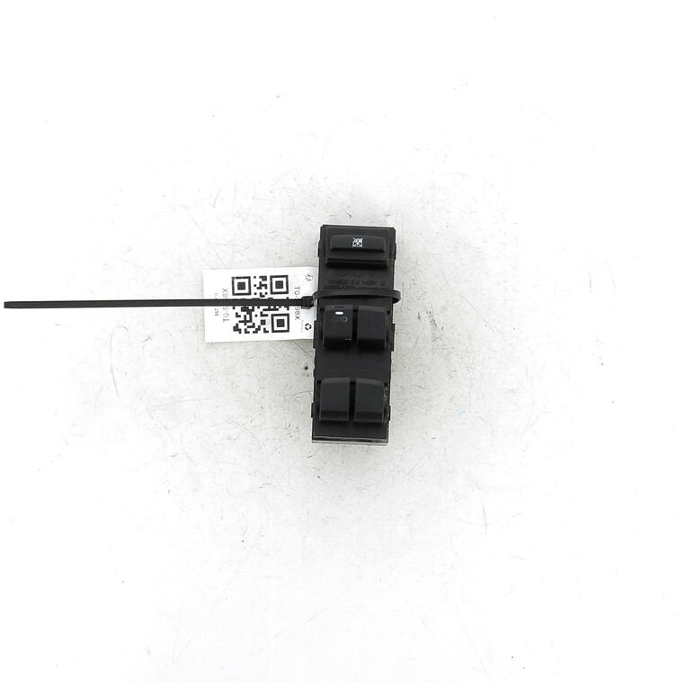 935701K0004X   Hyundai IX20
