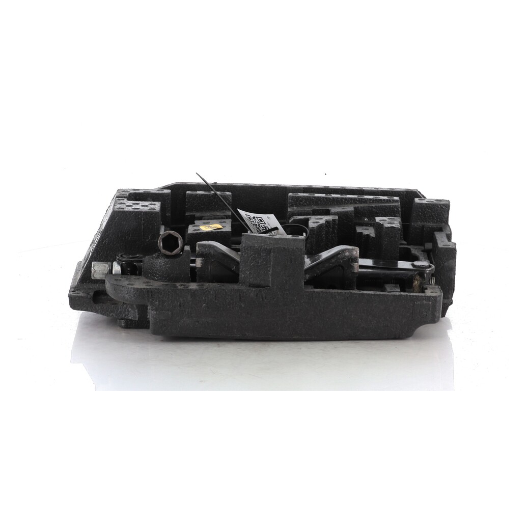 99551-00Q0B Nissan NV400