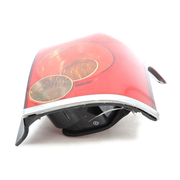 8155105182 Toyota AVENSIS