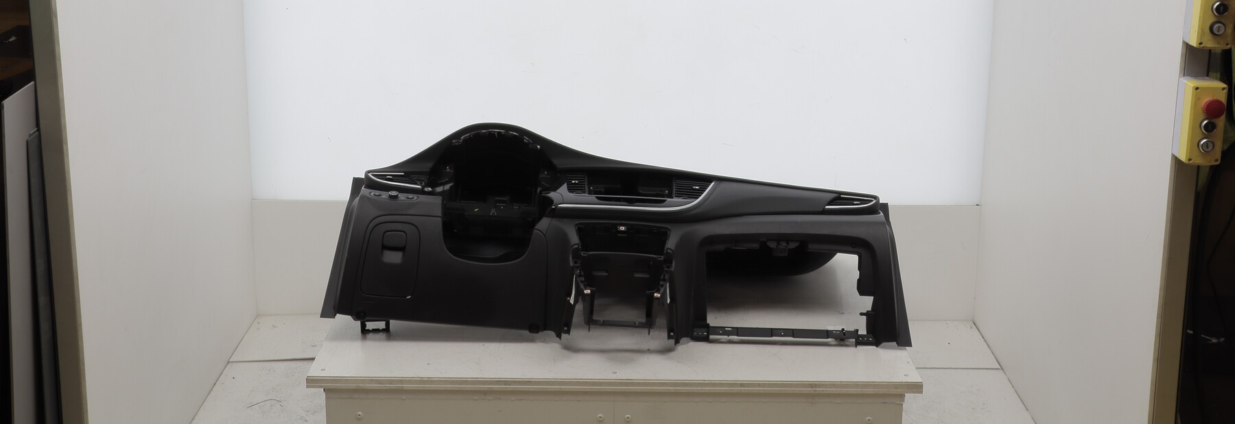 42500808 Opel MOKKA X