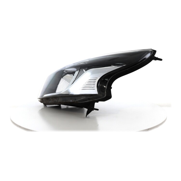 2606000Q1M Nissan NV300