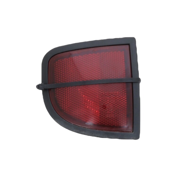8355A015 Mitsubishi L200 PICKUP