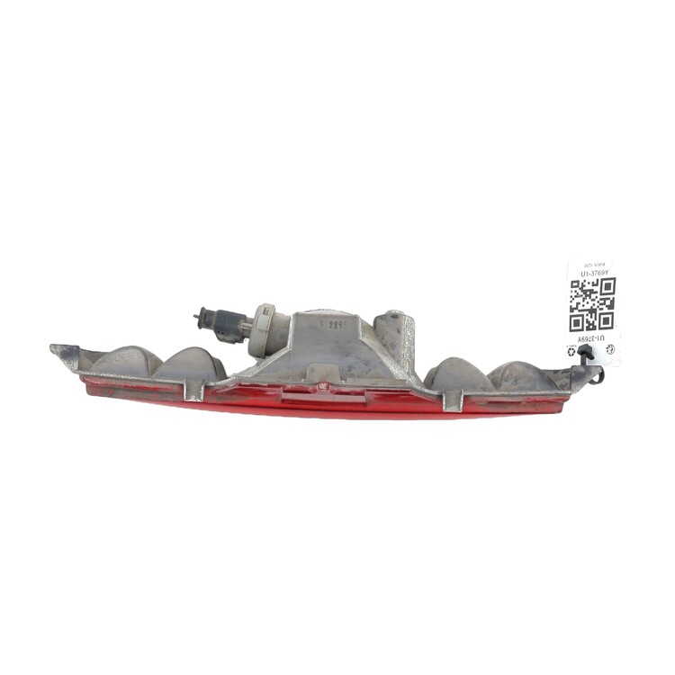 Feu central de pare choc