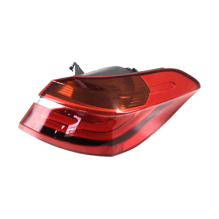 63 21 7491338 BMW SERIE 2