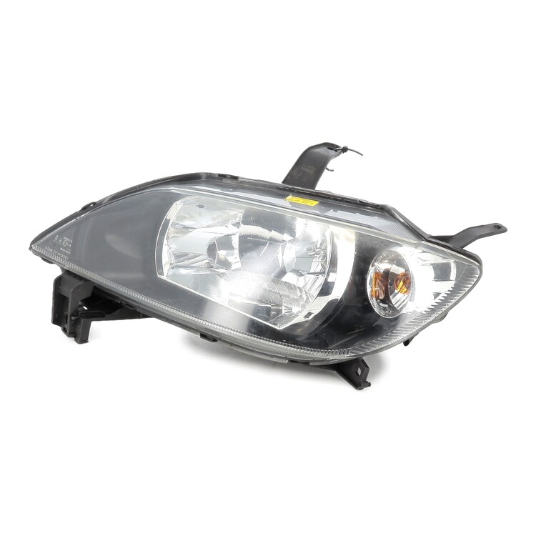DD1051040B Mazda MAZDA 2
