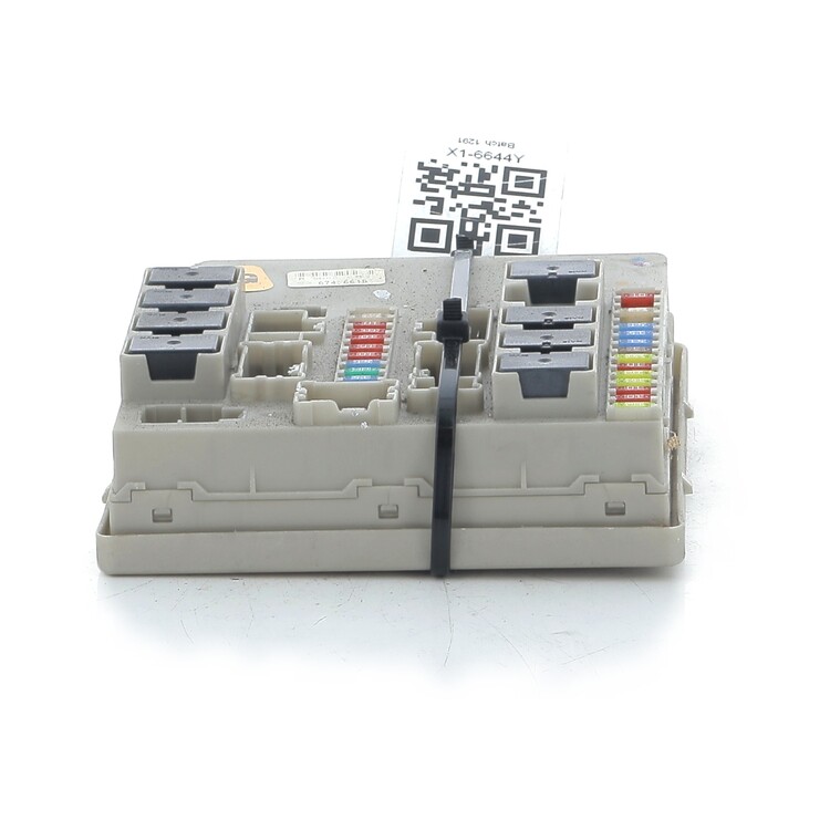 674661B Renault CLIO