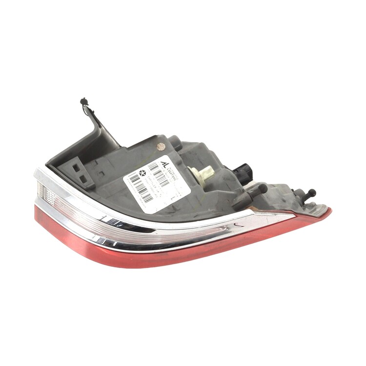 Feu arrière gauche occasion - Jeep GRAND CHEROKEE - 68236103AC